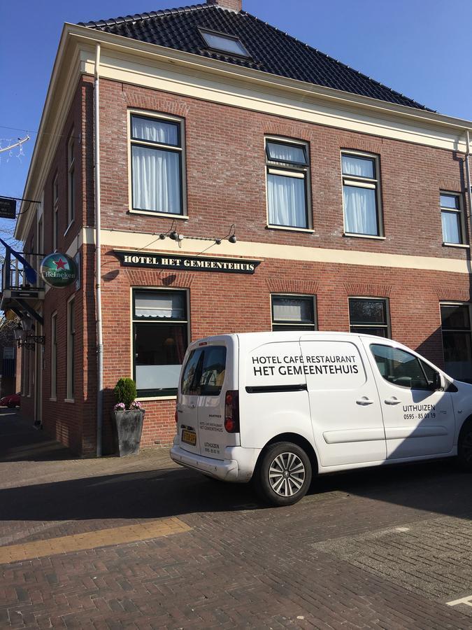 Hotel het Gemeentehuis Uithuizen Exterior foto